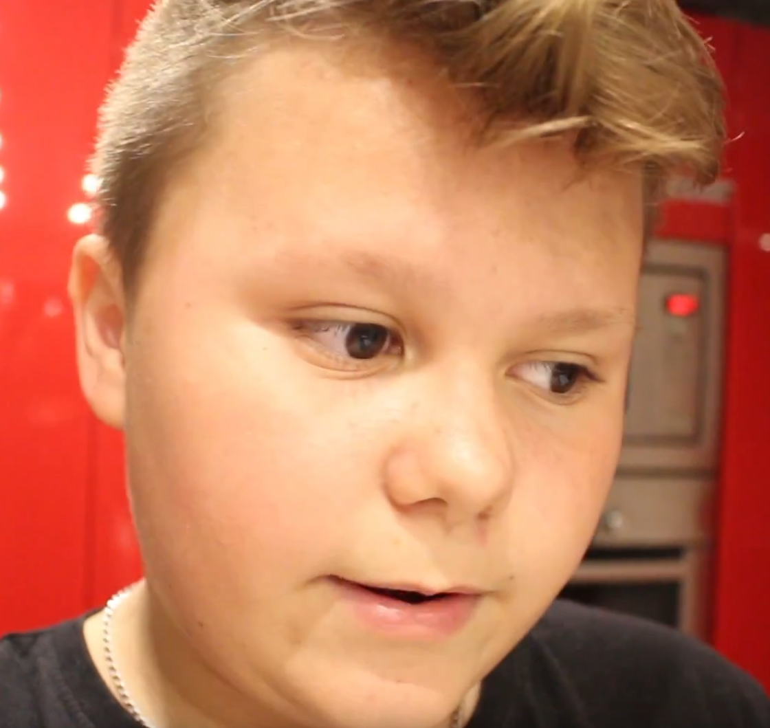 Hdfgdf