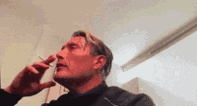 2687244 mads smoking