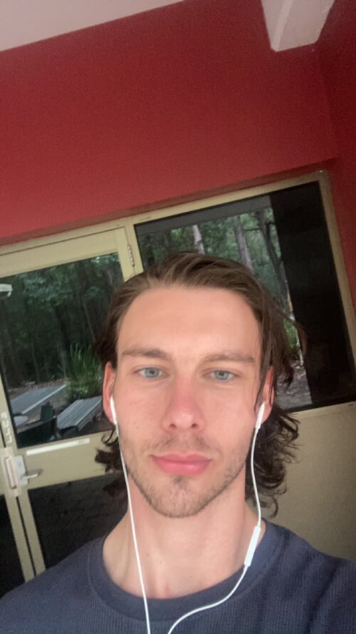 FF018A42 E890 4669 BEE5 1A1DF2C3EF2B