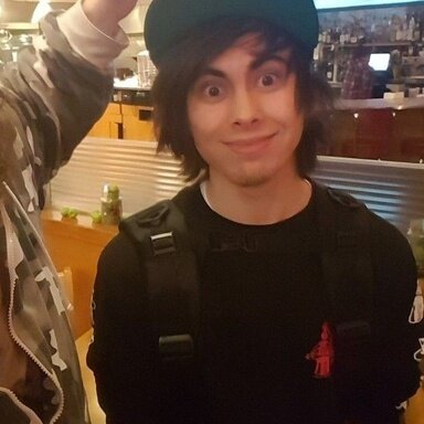 CE32A8A1 D717 4F2A A331 4CE991DEB5AD