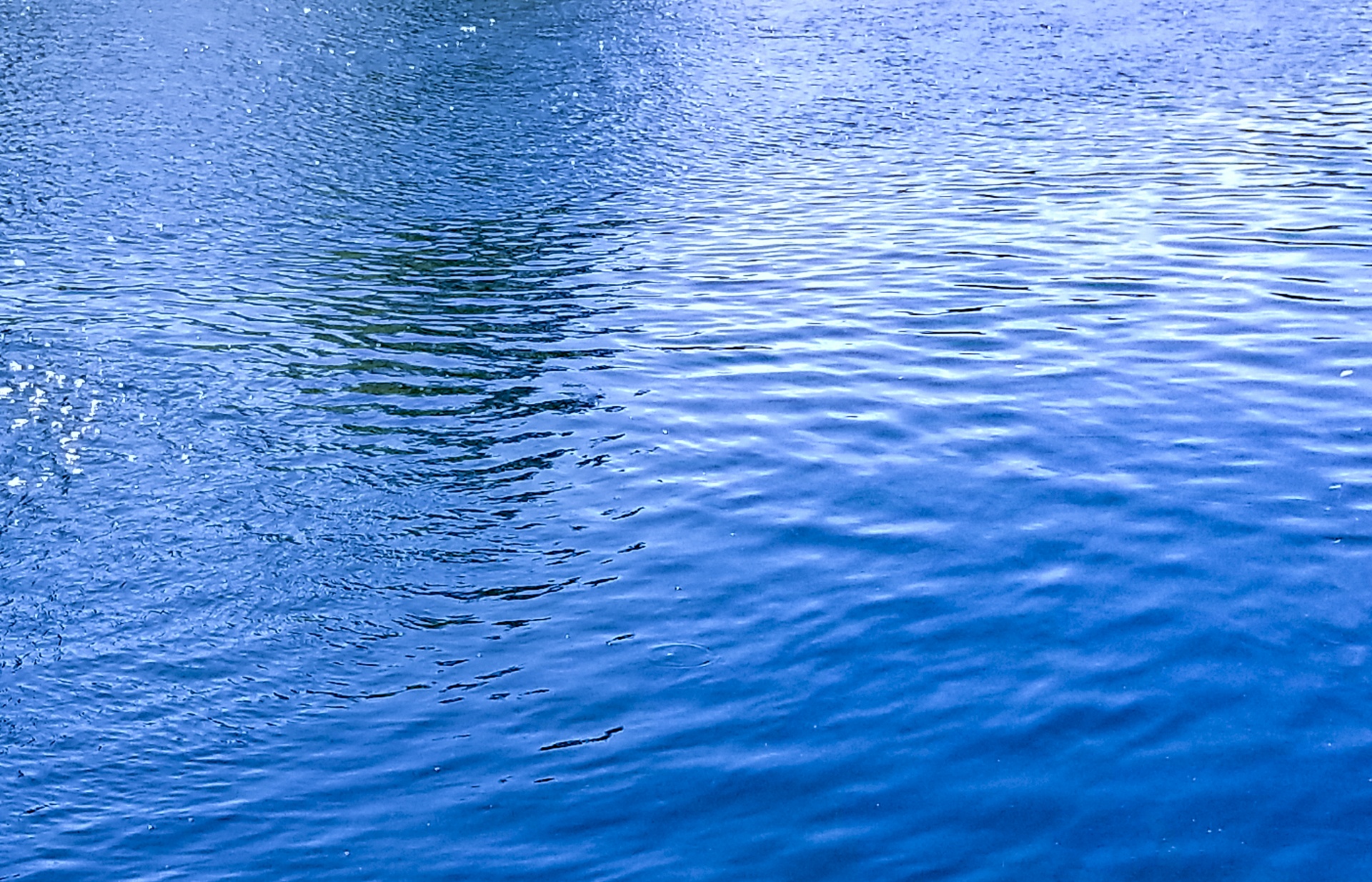 Water background 1529039758ASu 3344768386