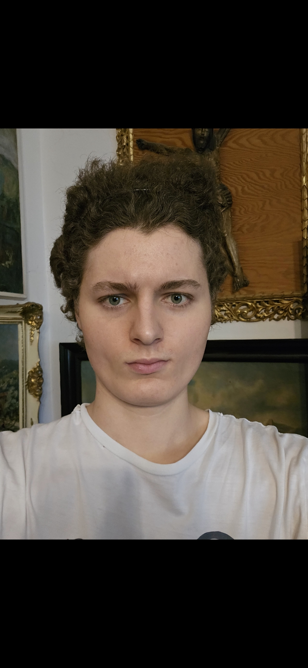 1000041688