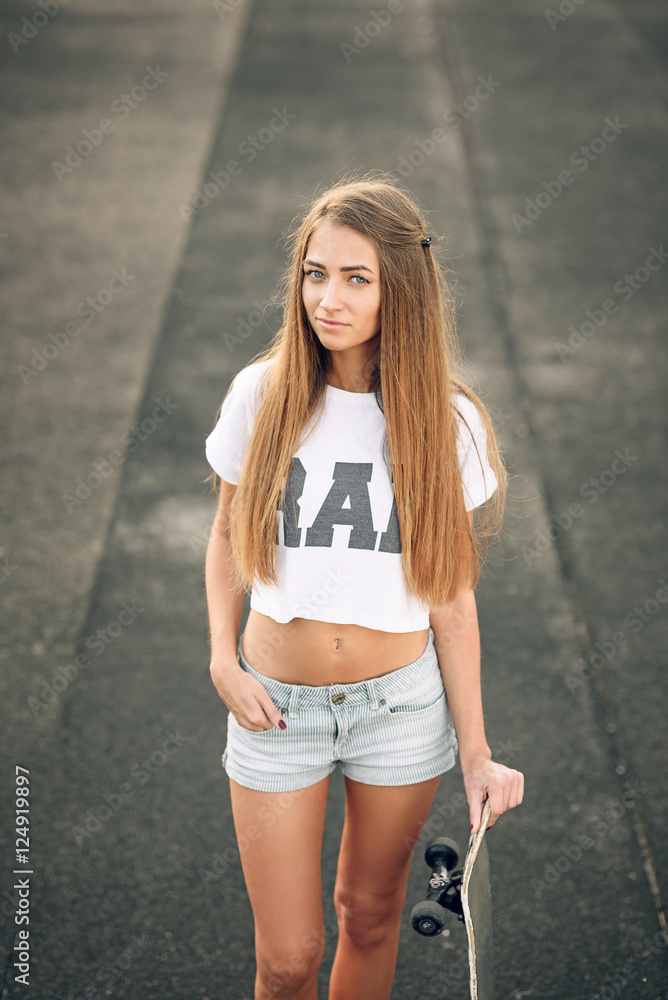 1000 F 124919897 C7lh4cNrCpHe8CuZI6ZvvANFt1KYoENq