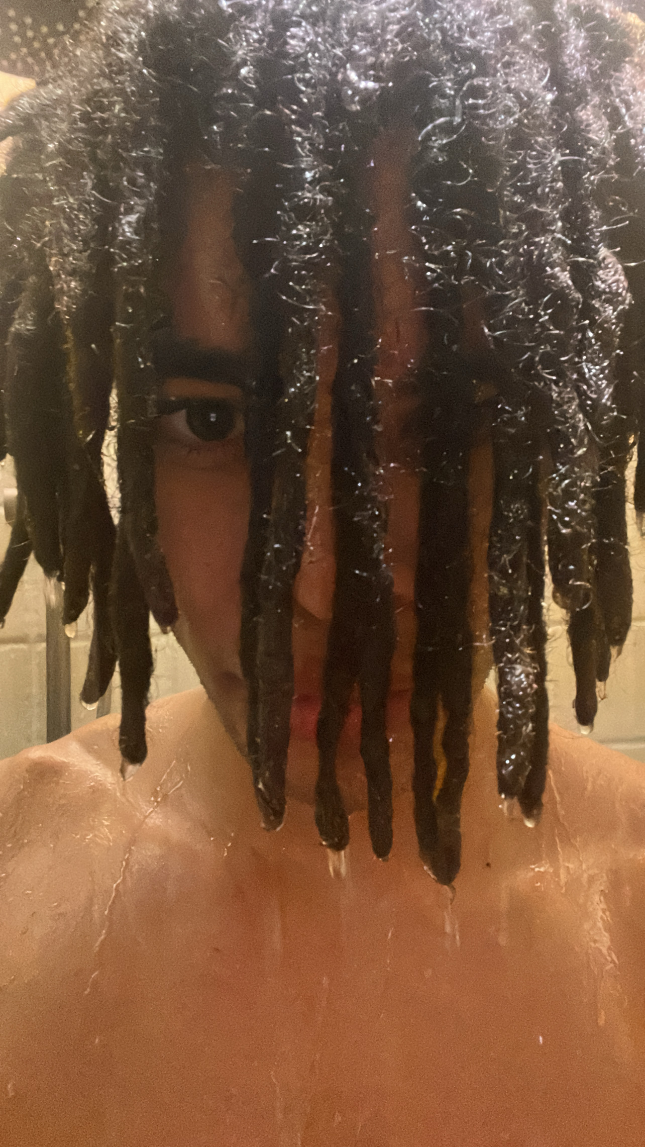 4A08F34B F71D 4E44 A2F8 756629678BE5