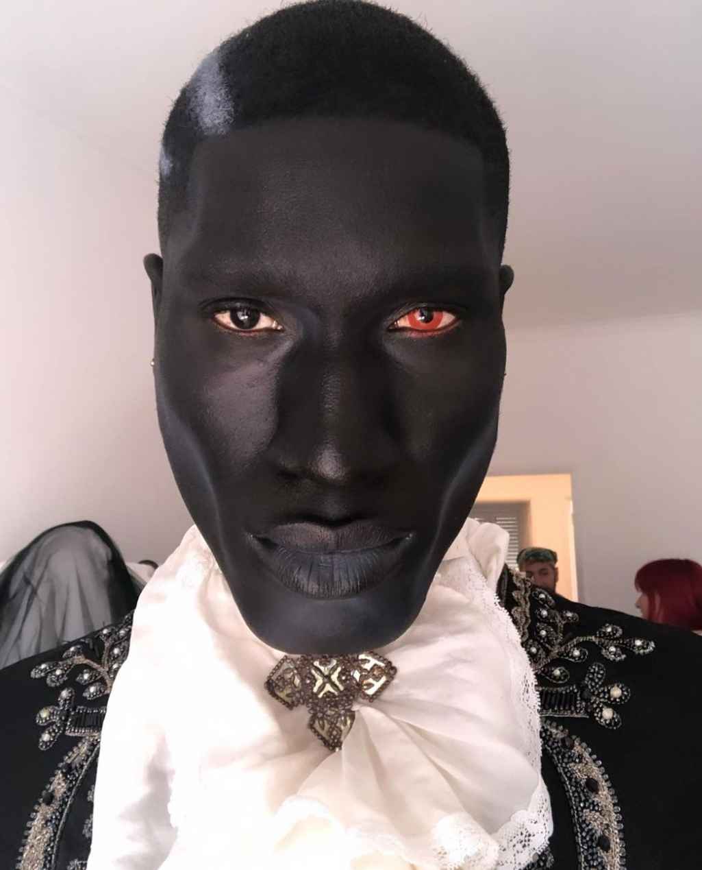 1000029557