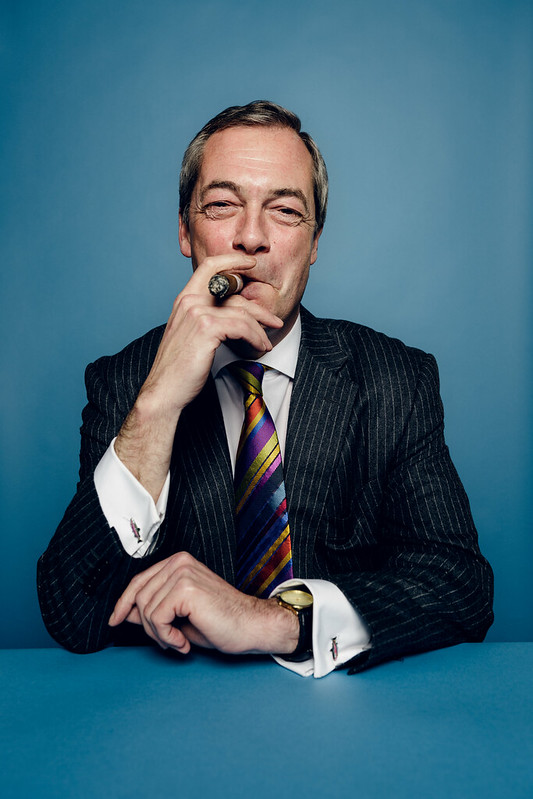 24049019134 46897825aa c