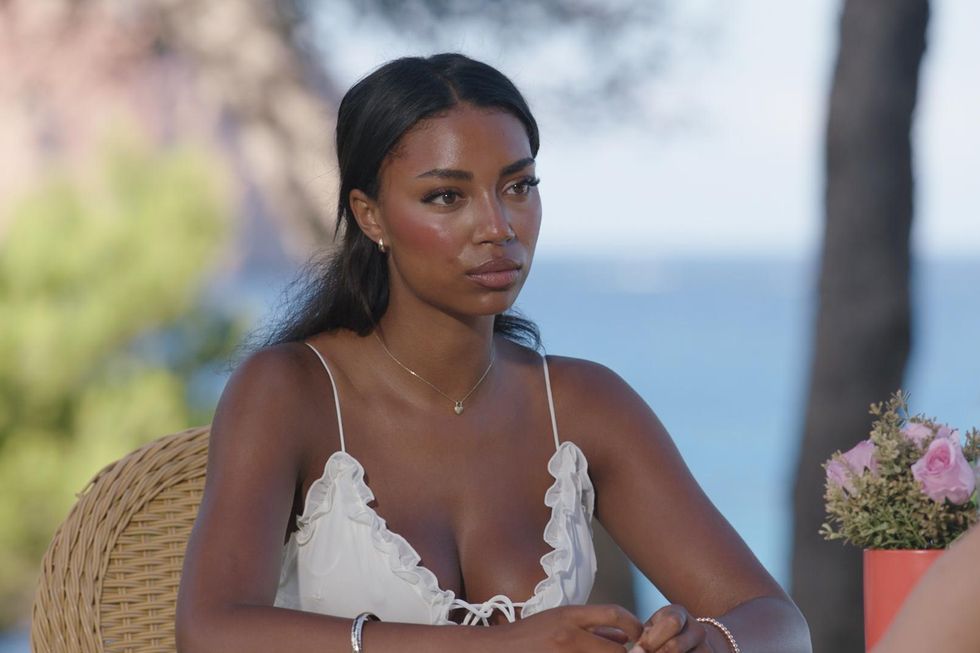 Uma love island 2024 6687dd3f5283e