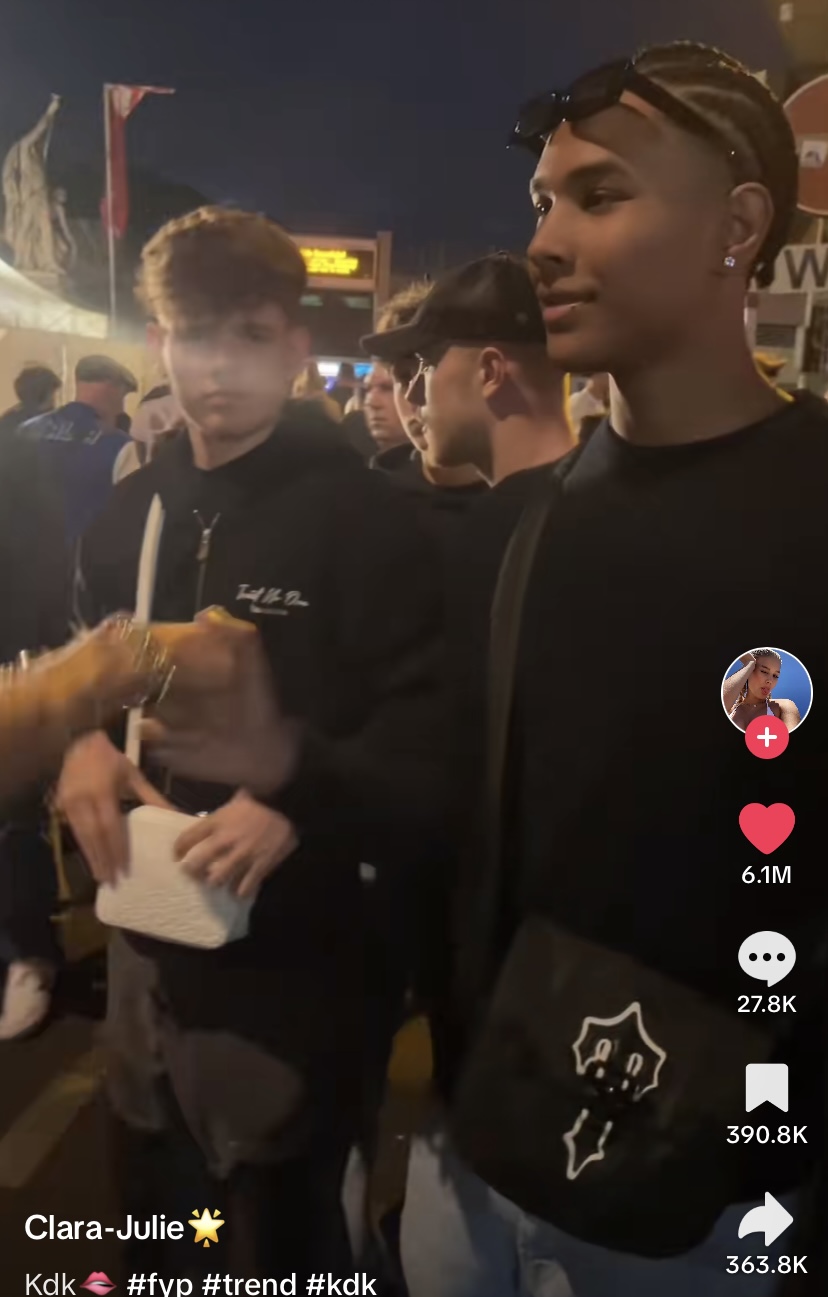 6F432E12 E335 4124 B179 D36E4911669D