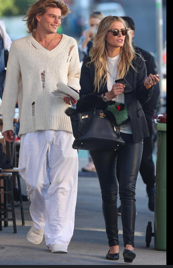 1721774497269 1721774497269