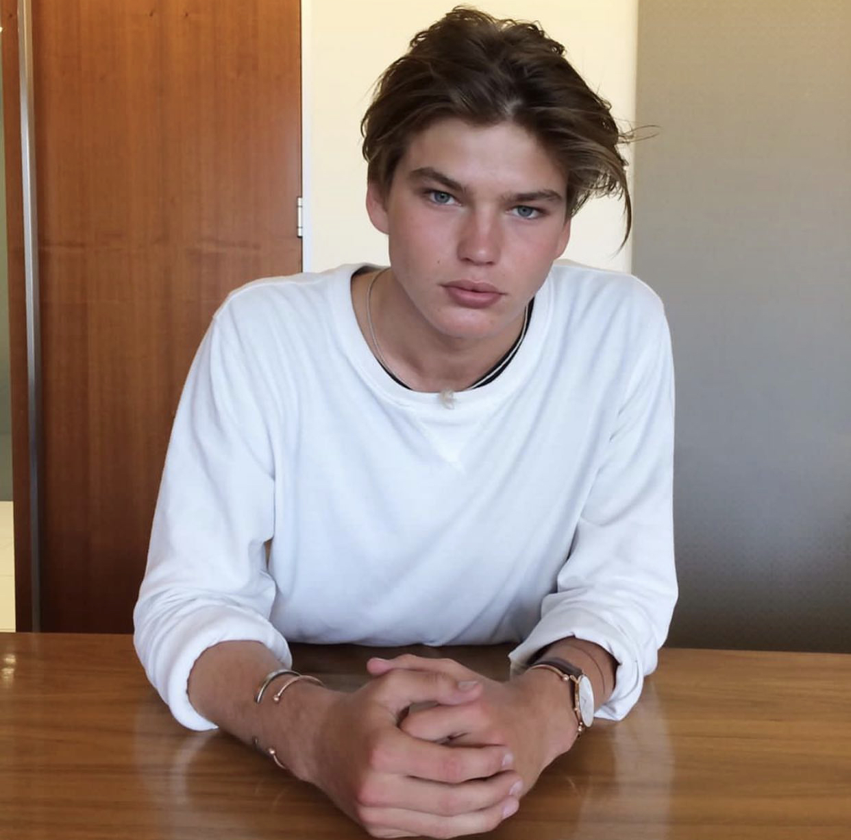 A7A37313 0CA6 47B4 B4CC B2A24B34029A A7A37313 0CA6 47B4 B4CC B2A24B34029A