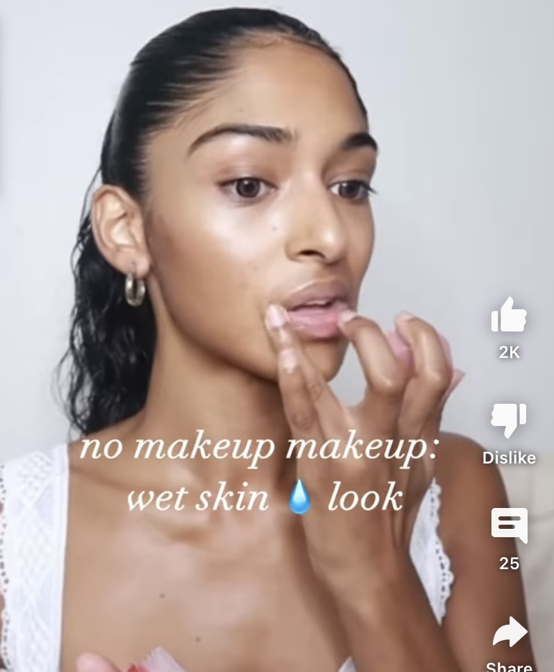 D75EFF66 C6CB 4791 AC68 0D44EDE8DDA5 D75EFF66 C6CB 4791 AC68 0D44EDE8DDA5