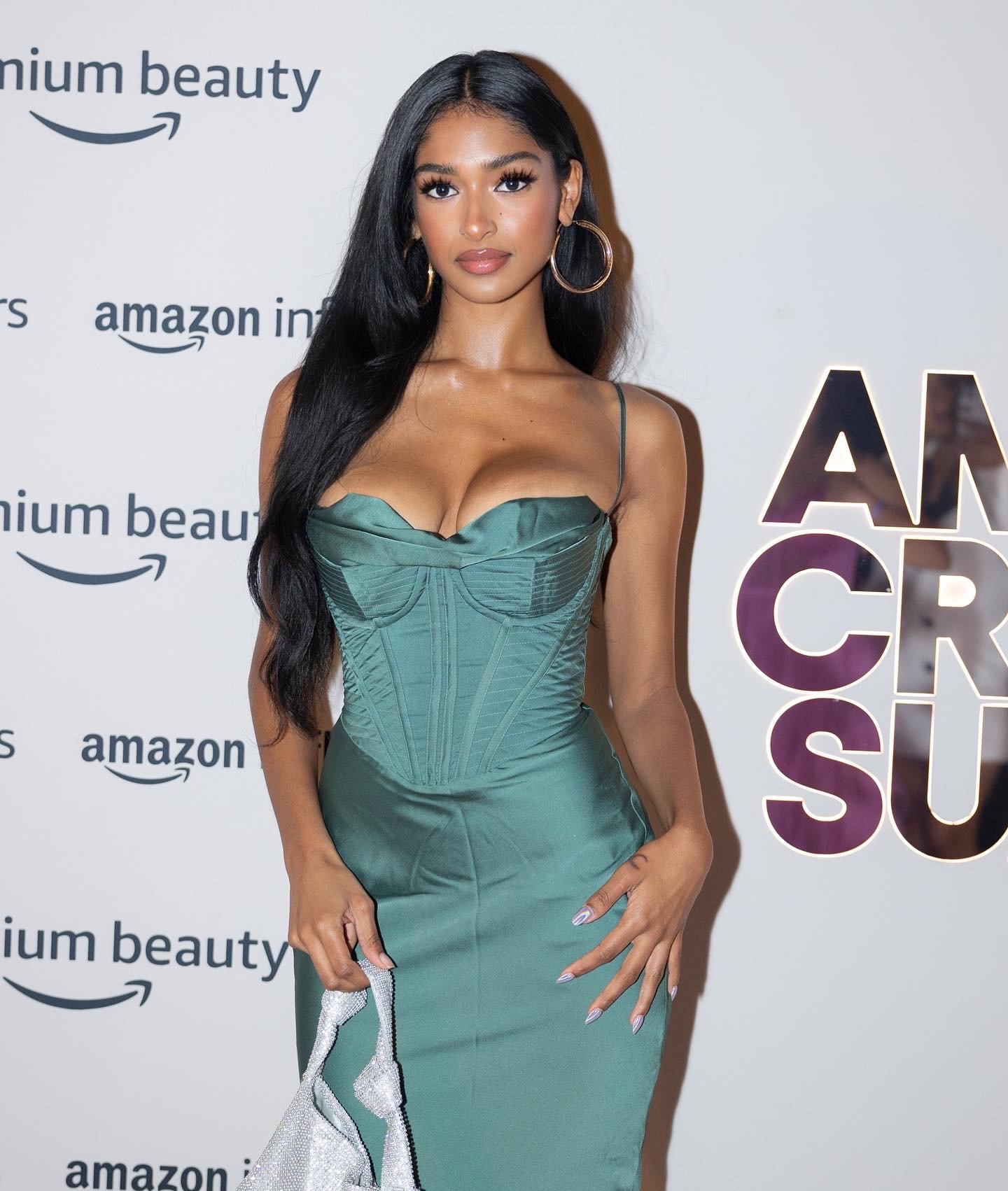 CF5D77EE 34FE 47DE 8F6B 745A08AFE4FD CF5D77EE 34FE 47DE 8F6B 745A08AFE4FD