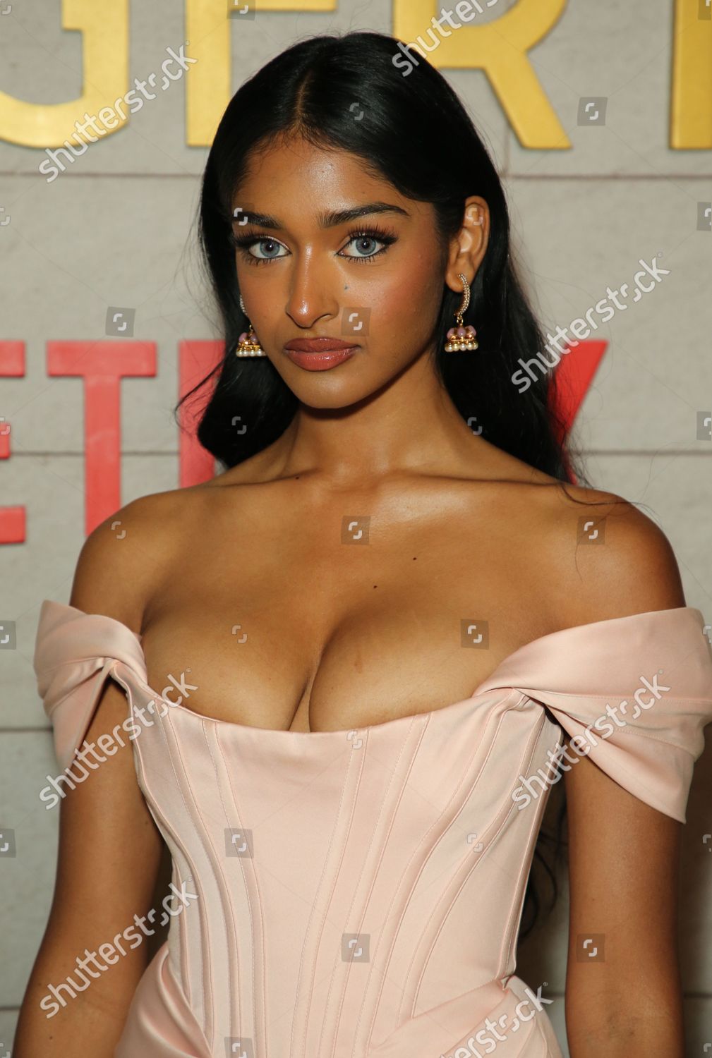 9C4A4D9C 8112 43A3 A1B4 B7118C939DCB 9C4A4D9C 8112 43A3 A1B4 B7118C939DCB