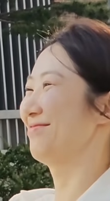 AEB2ACD4 00F5 4962 8ACA 7378E5D70C65