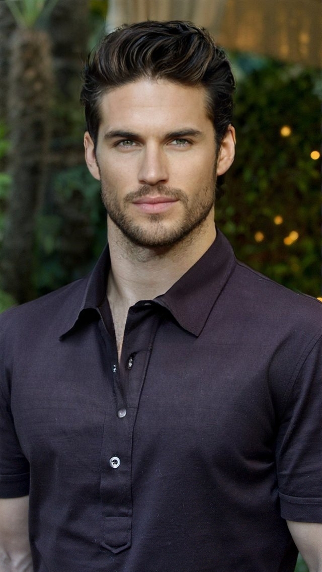 2739283 FaceApp 1644605862195