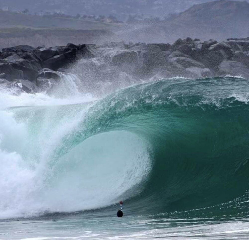 1573490 EFEC00C9 4D88 4D7F 87EB 777AC0CA843A