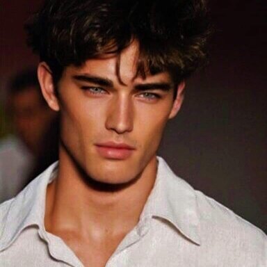 2110997 46CCC4B0 1617 4401 87C7 27E1A3EF6FC2