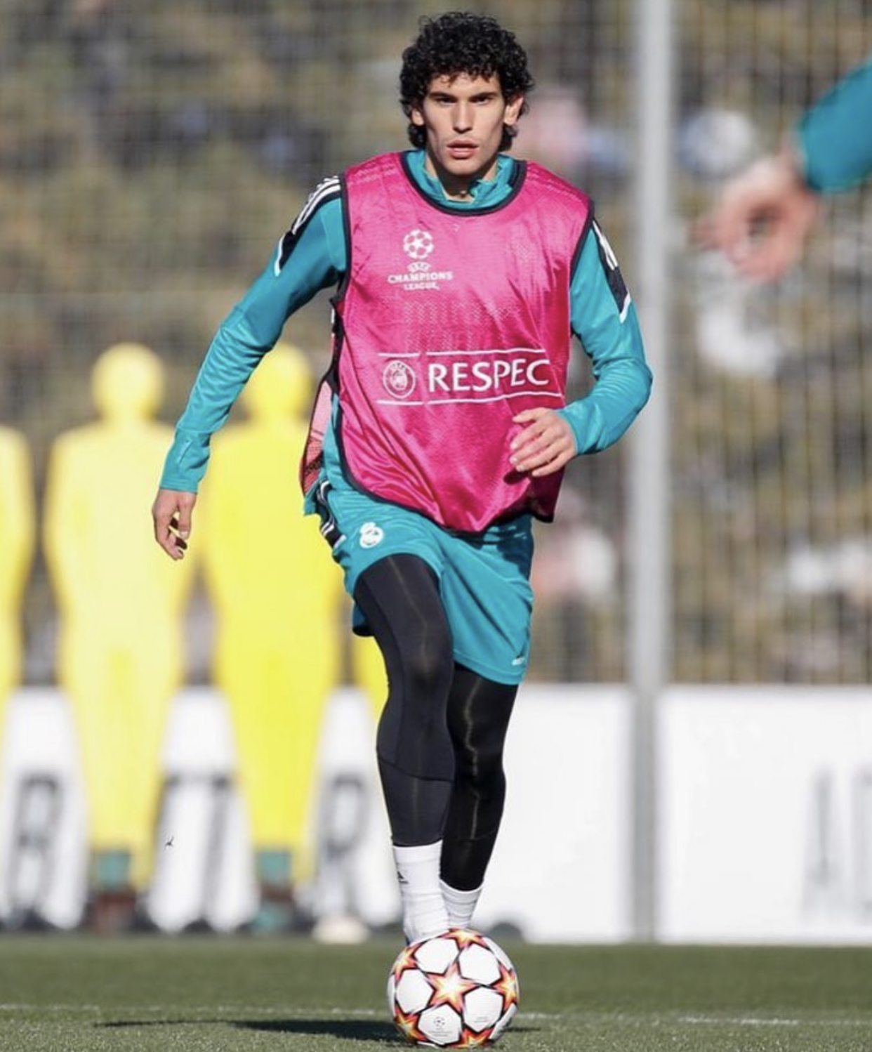 C002E38A 8018 436D A455 EE97FA07360F