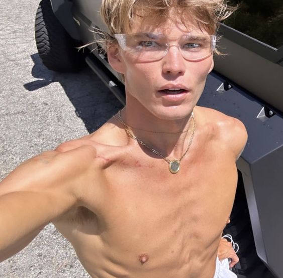 87014791ef5f1631f84ee6b3b34995be