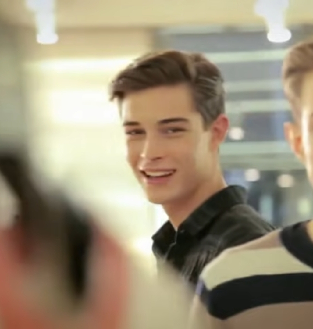 Screenshot 20240813 033601 YouTube