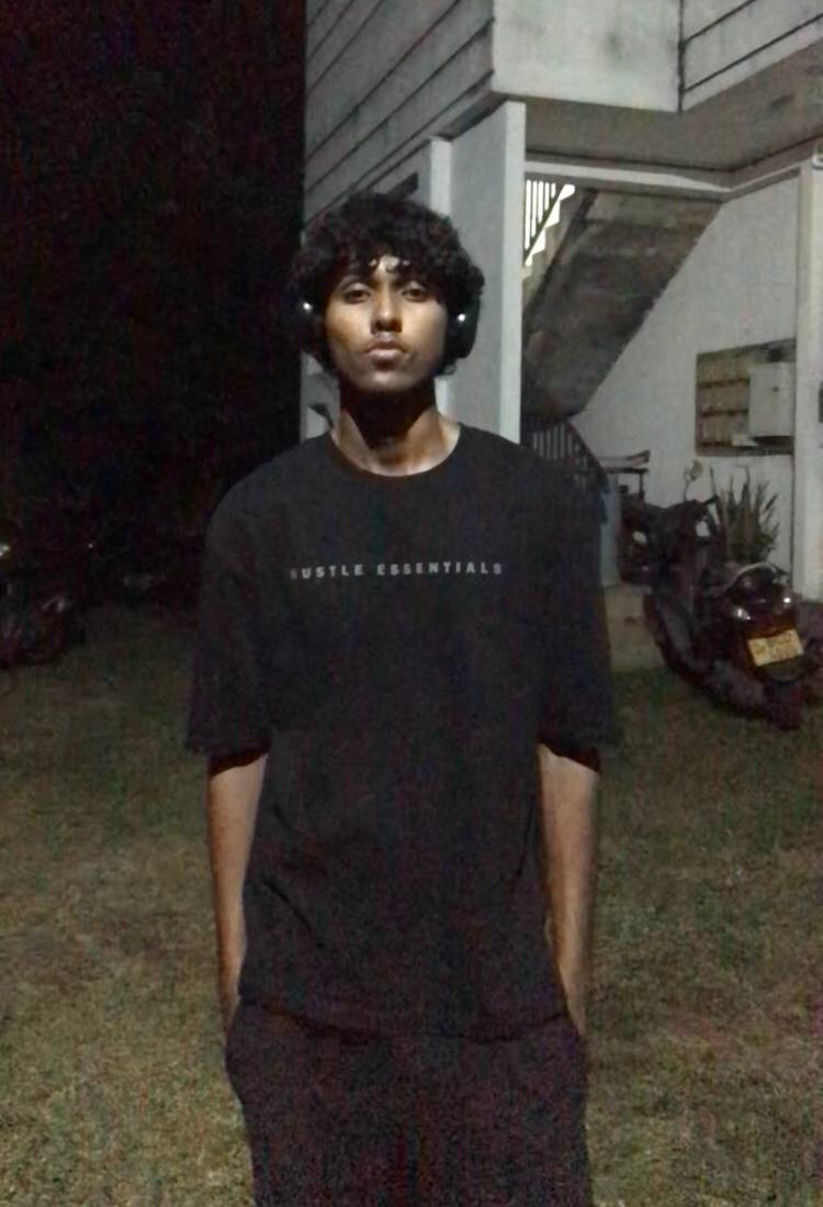 6136194491778973383