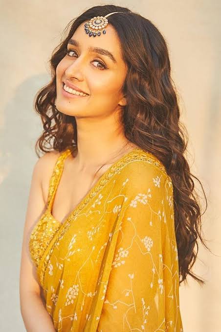Exclusive  Shraddha Kapoor reveals her favourite homemade face