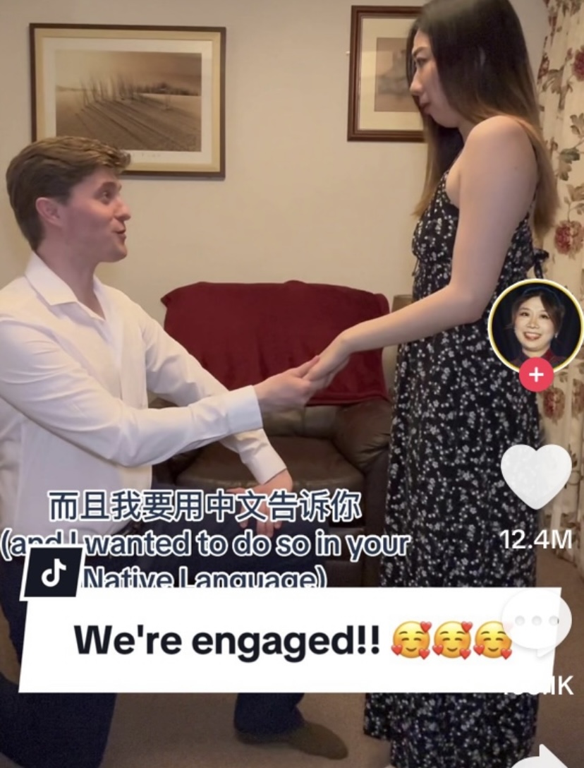 2A5E1D07 B894 40B4 9C6C D17B0C33884F