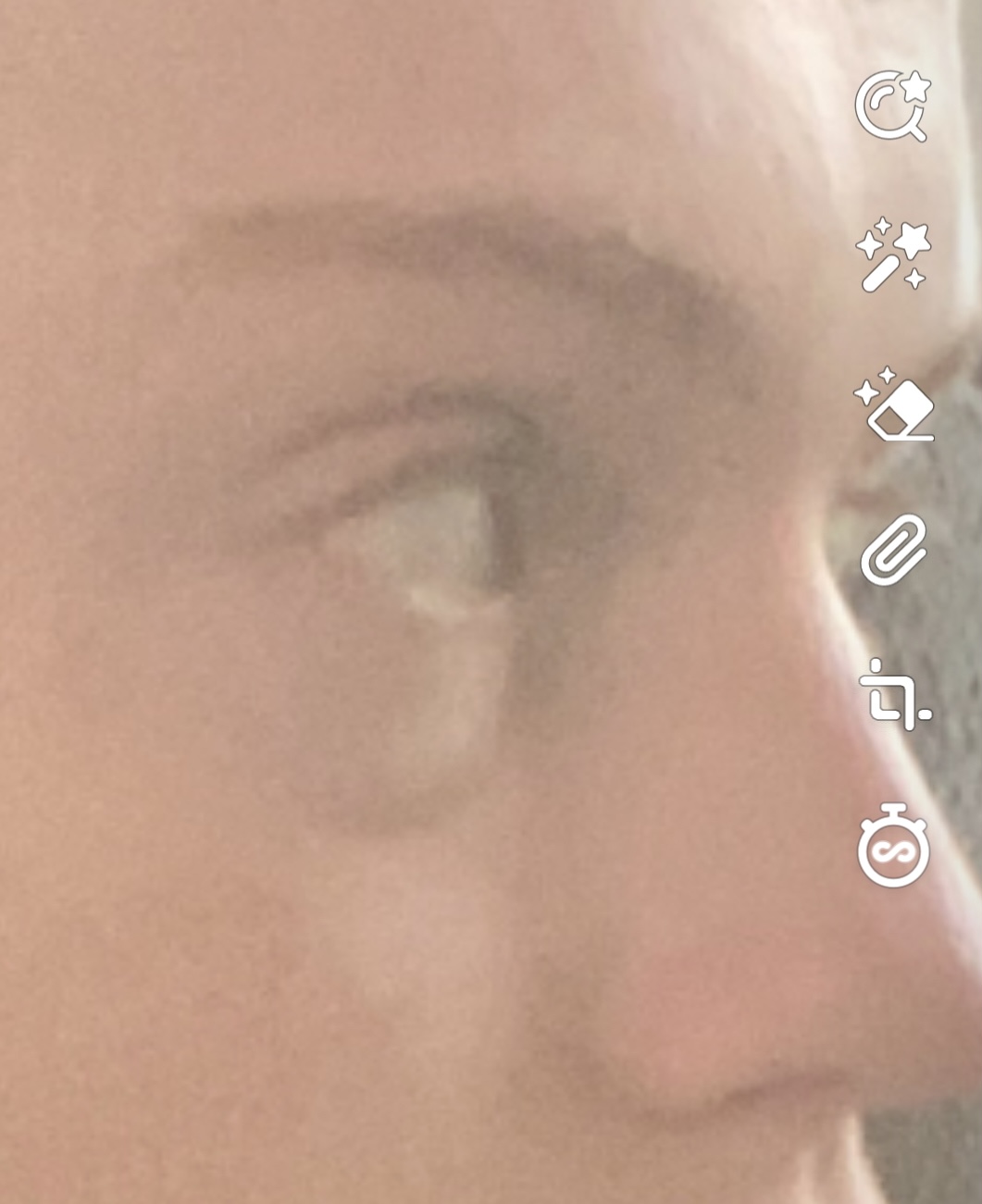 AEF12183 5DD8 4EEF BB15 1C8074C409AA