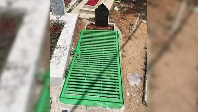 Grave in Pakistan