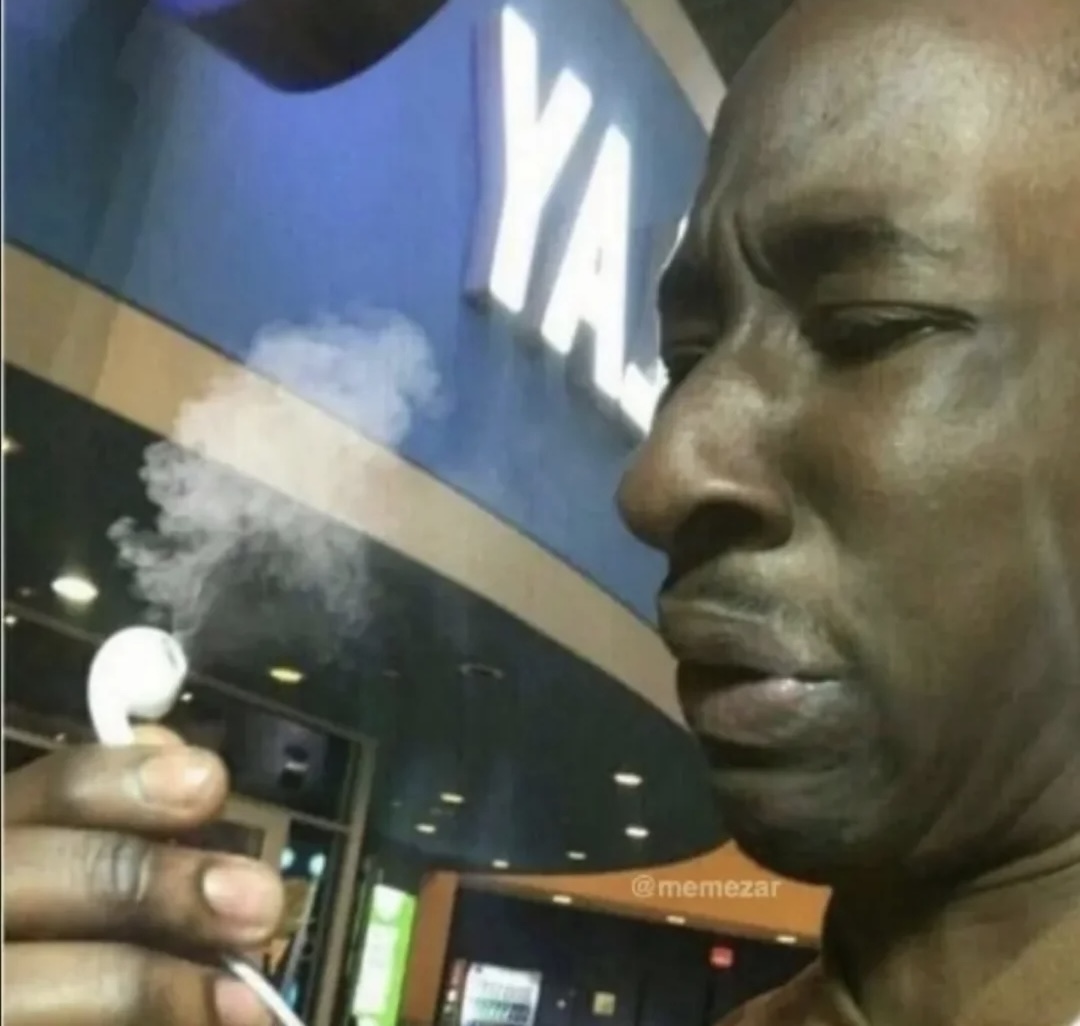 127998A1 A8BC 4889 B6B6 76D88CD356B7