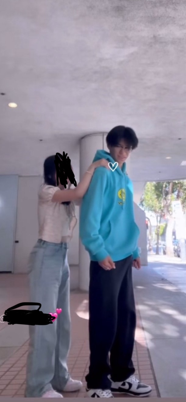 BAE1C0F3 D331 43D3 92B3 FF5B0B2BA254