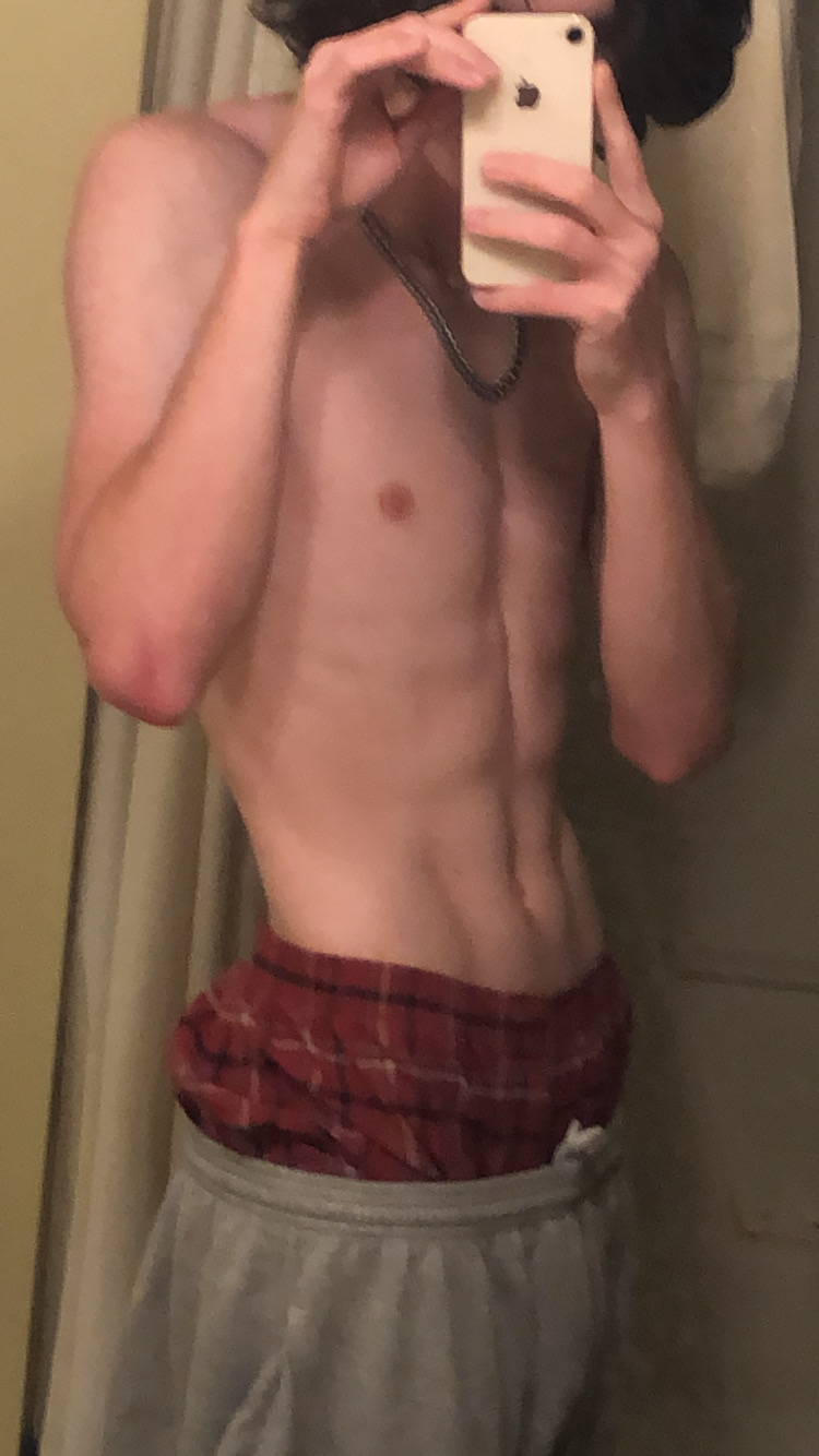 E8F410DC 7C95 4527 9144 FBF0E14FBD09