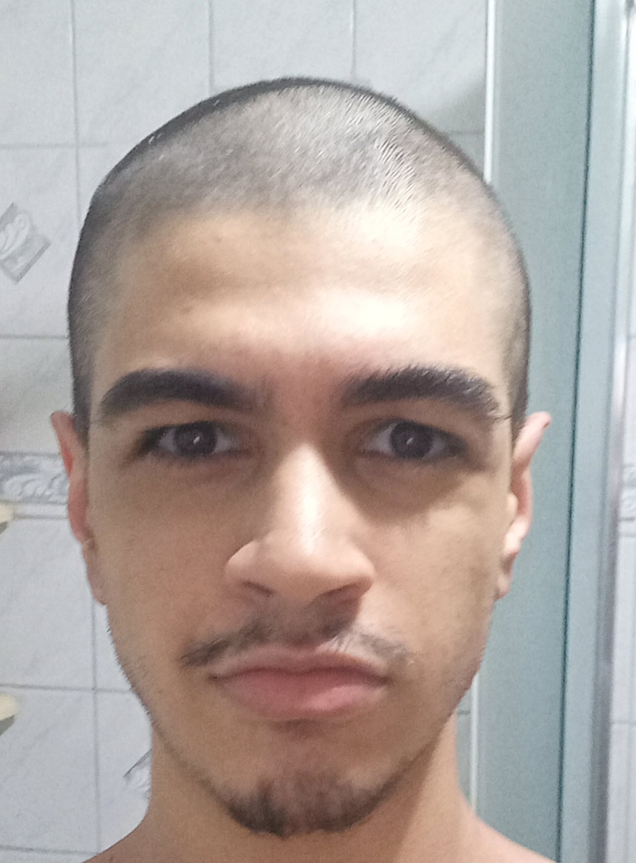 1000014833