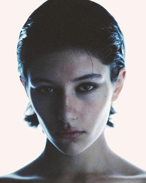 Renee Bellerive BLOW MODELS5 768x960