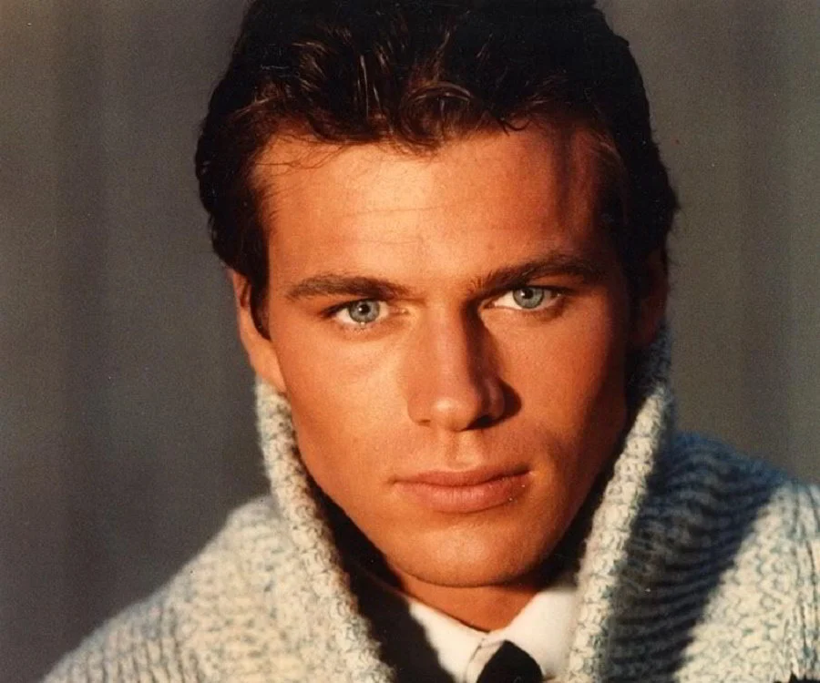 Jon erik hexum 4