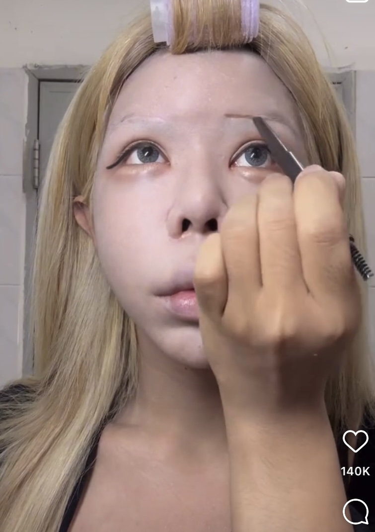 93840402 90F3 4792 B0D5 D22DC74684B9