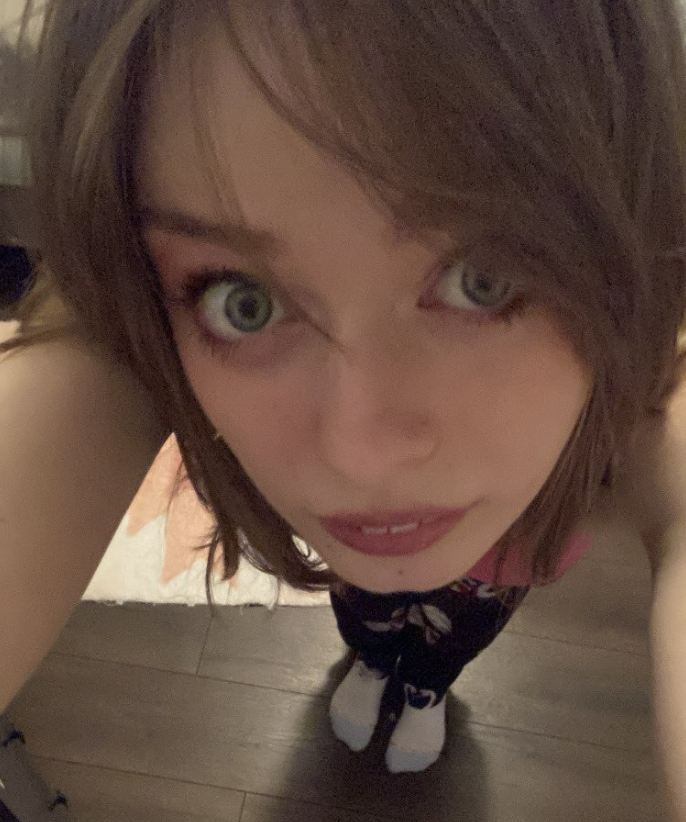 Qq