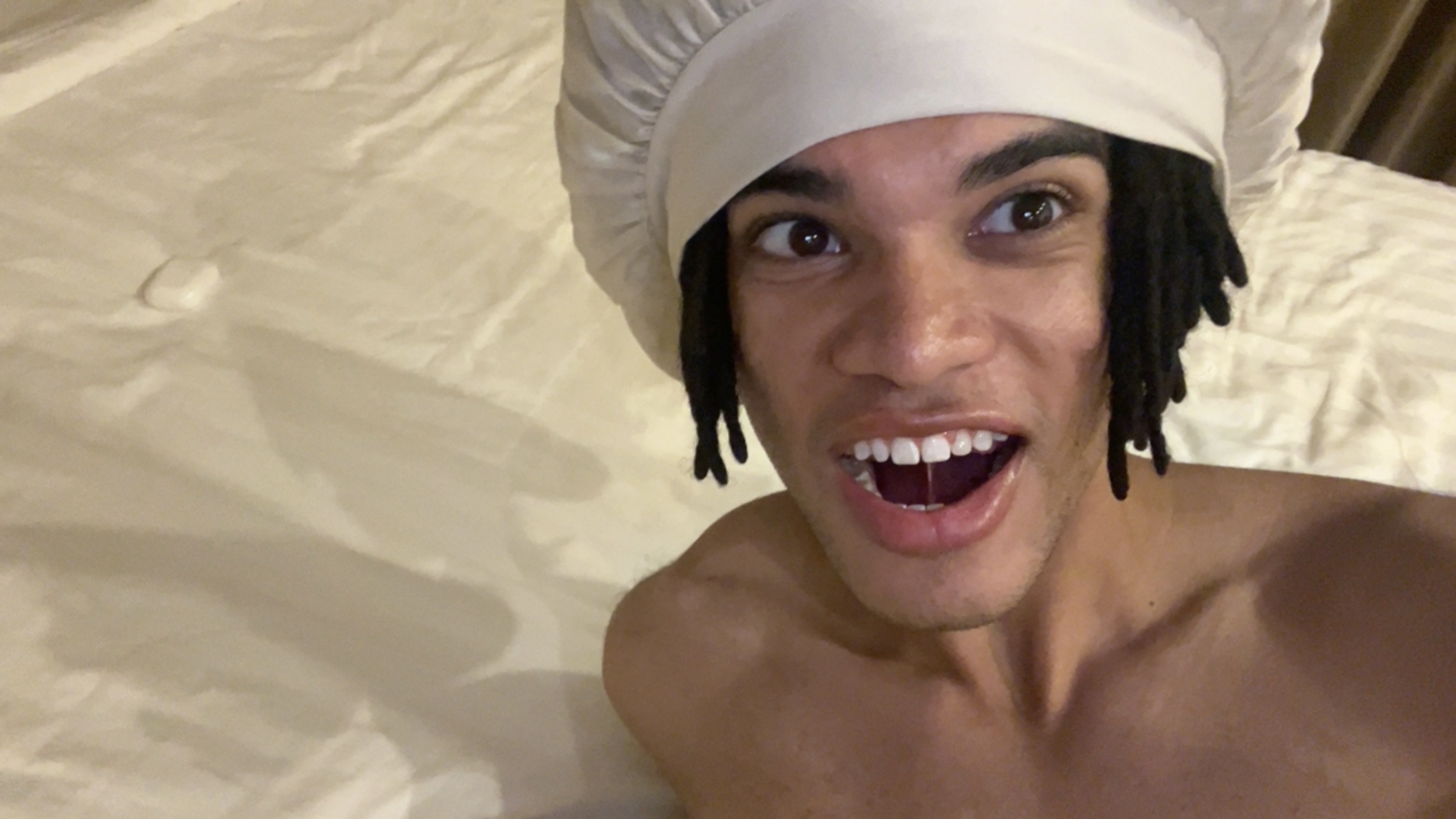 82B824FA 951A 48D3 A9C6 DC9A4F80B108