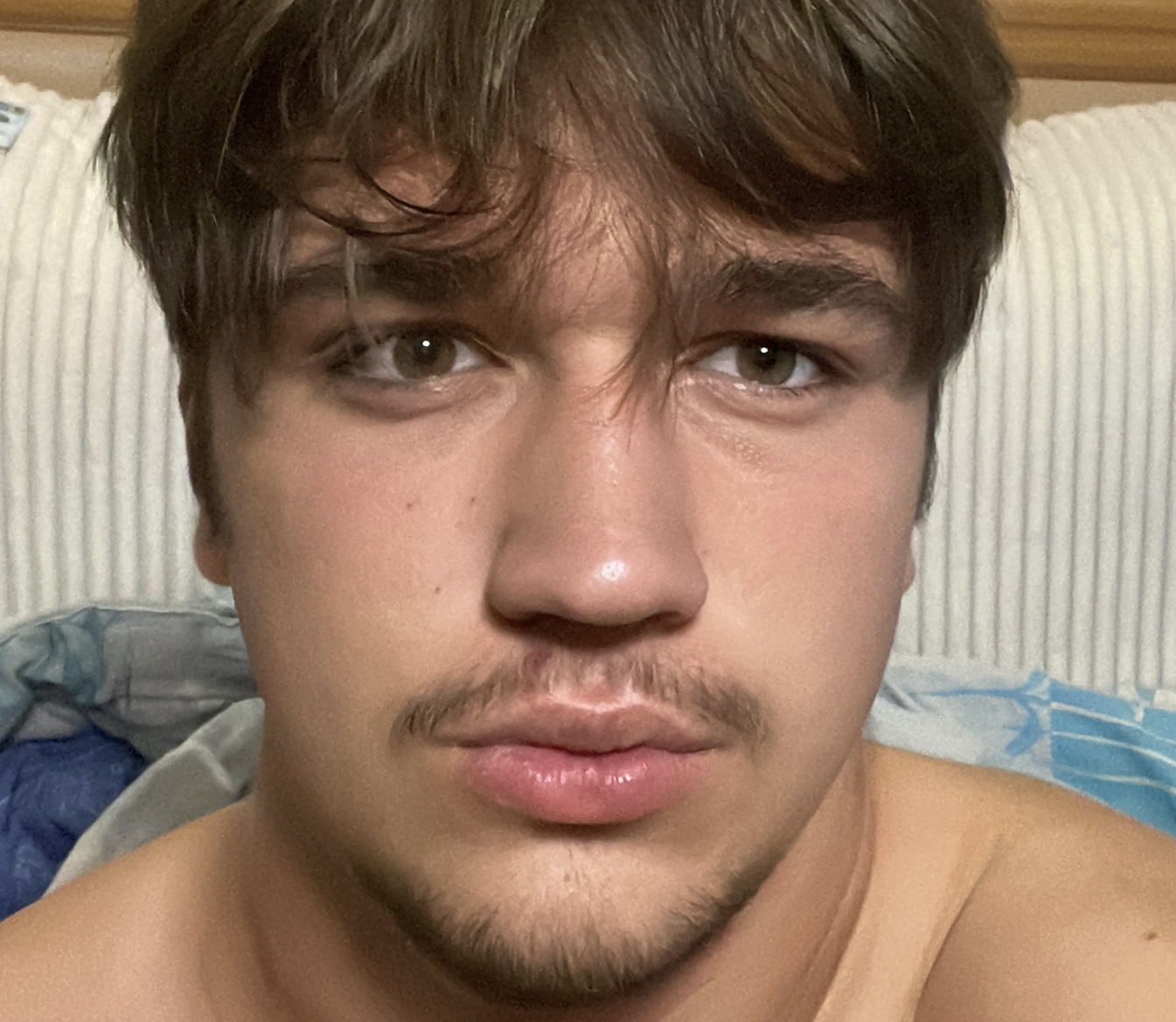 9AF24EBB 280F 4E5B A963 7EEA30DE32E4