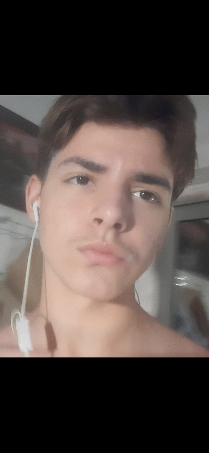 Screenshot 20240925 230328 Photos