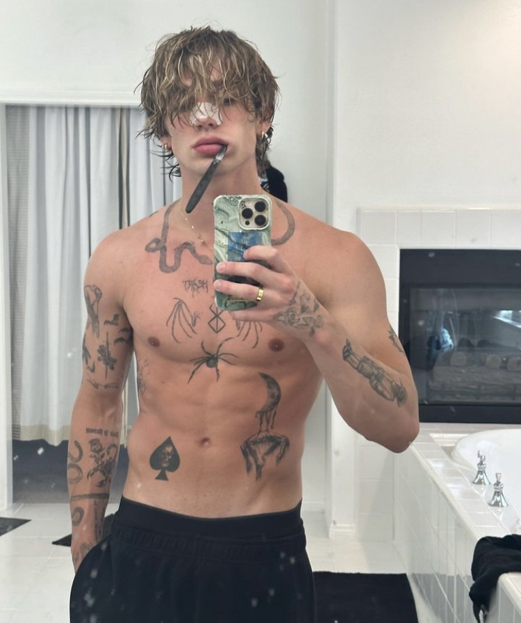 0FDBB3AC 5B34 43A7 8D3A 711F82F0BBD2