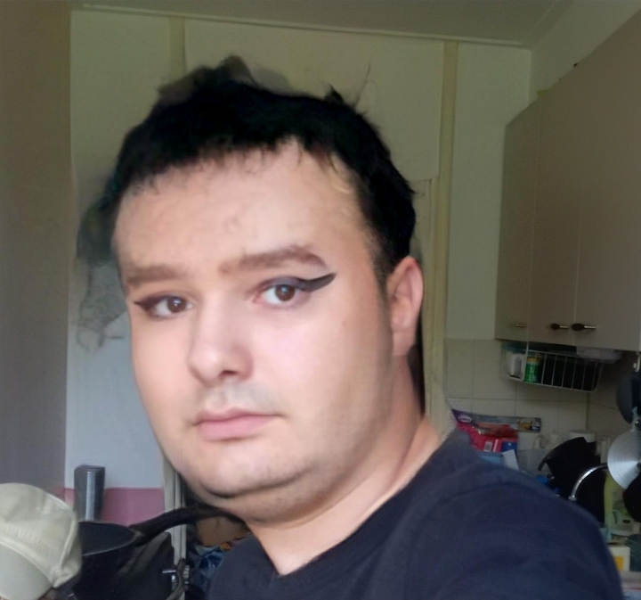 Screenshot 20240926 205830 FaceApp