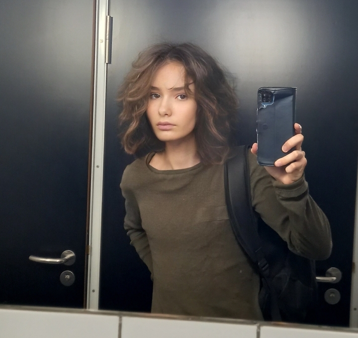 Screenshot 20240926 105822 FaceApp