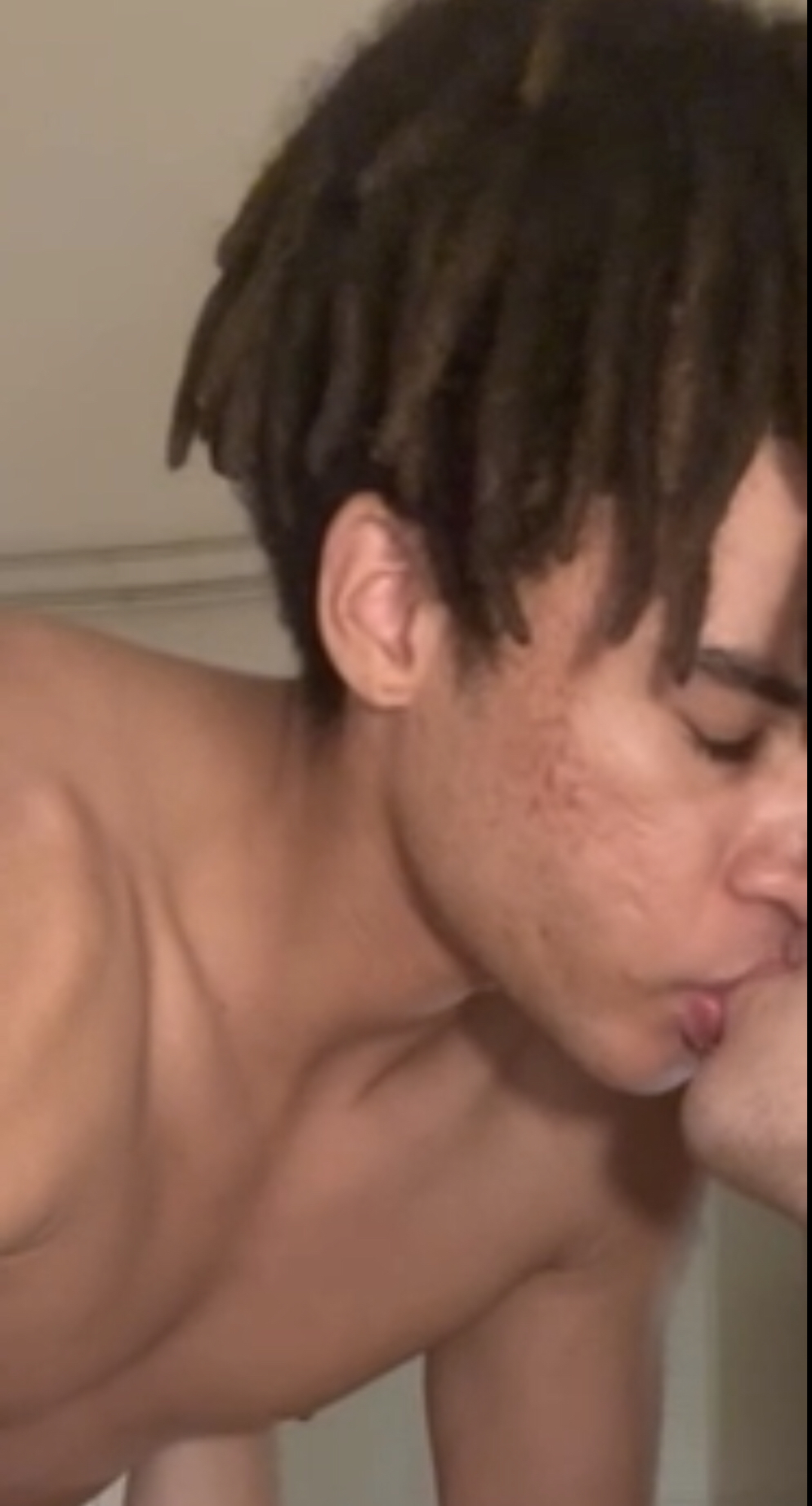 1727772198529