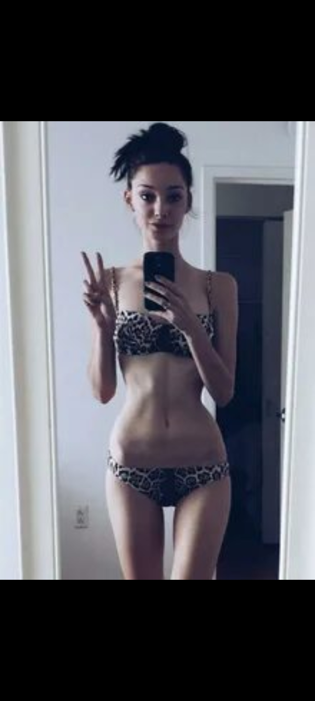 Screenshot 2024 10 11 17 06 38 095 commiuigallery