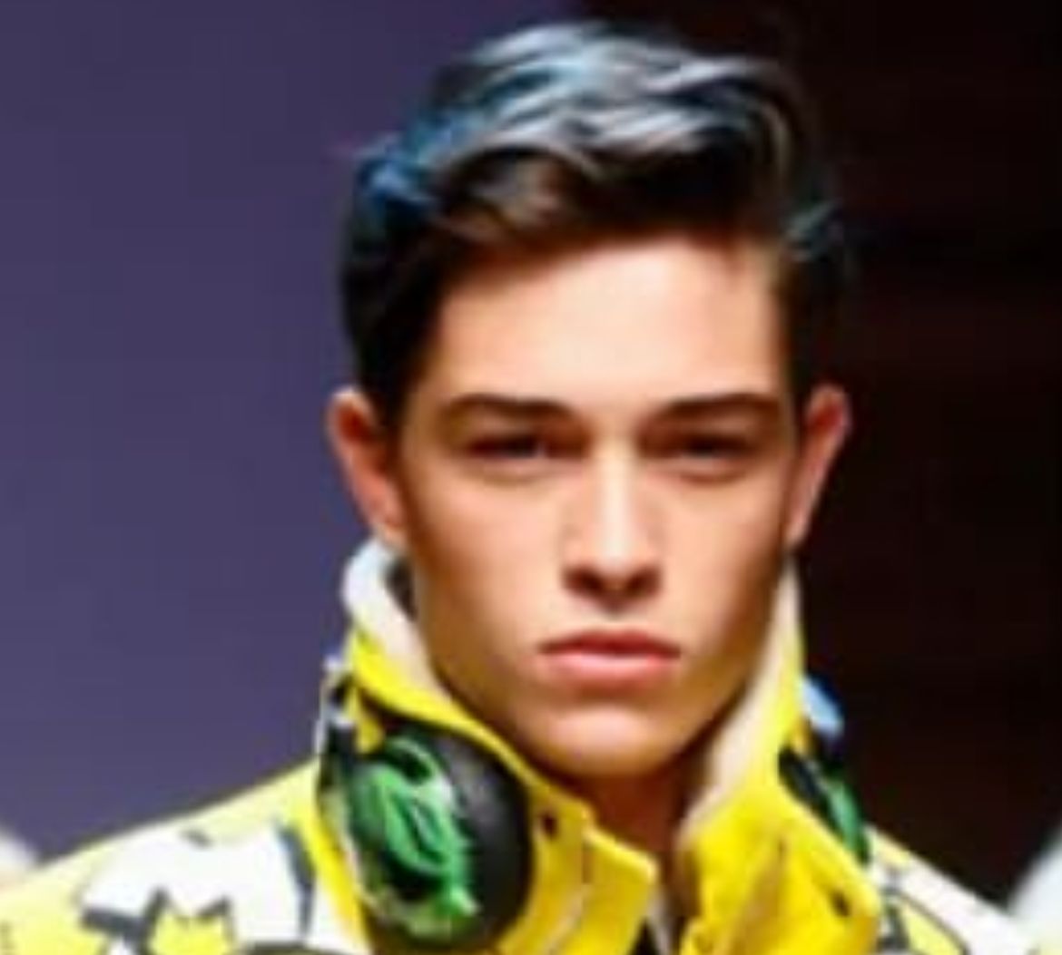 5db052e9 14c9 4771 8ff8 fd14a7490304