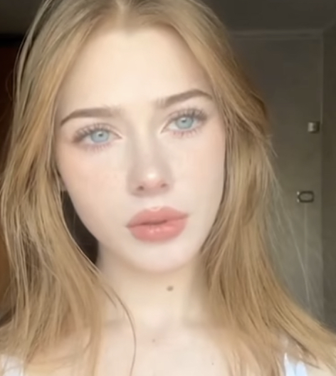 ABBC3322 0F22 4149 AC28 901DB90F72CD