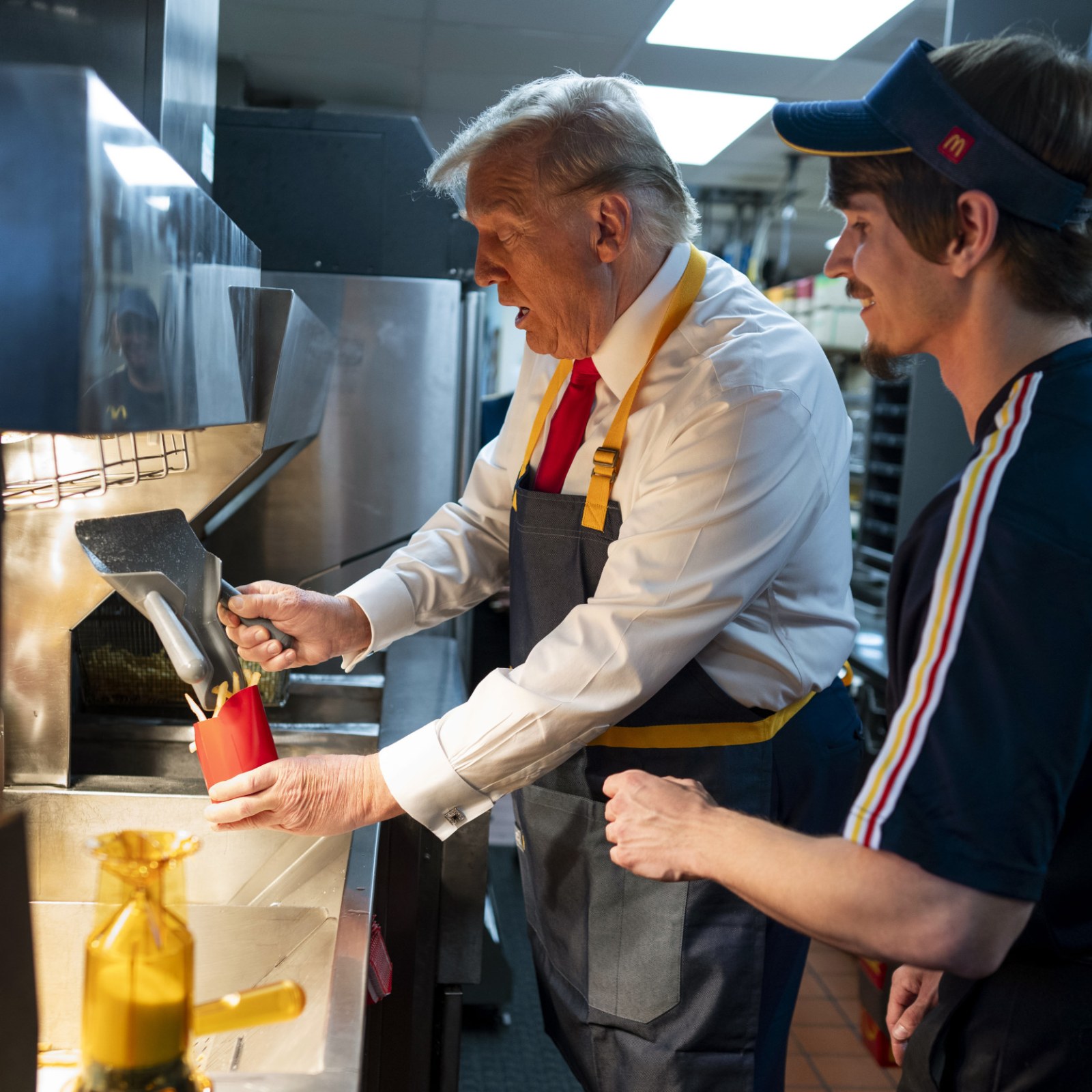 Former president donald trump mcdonalds