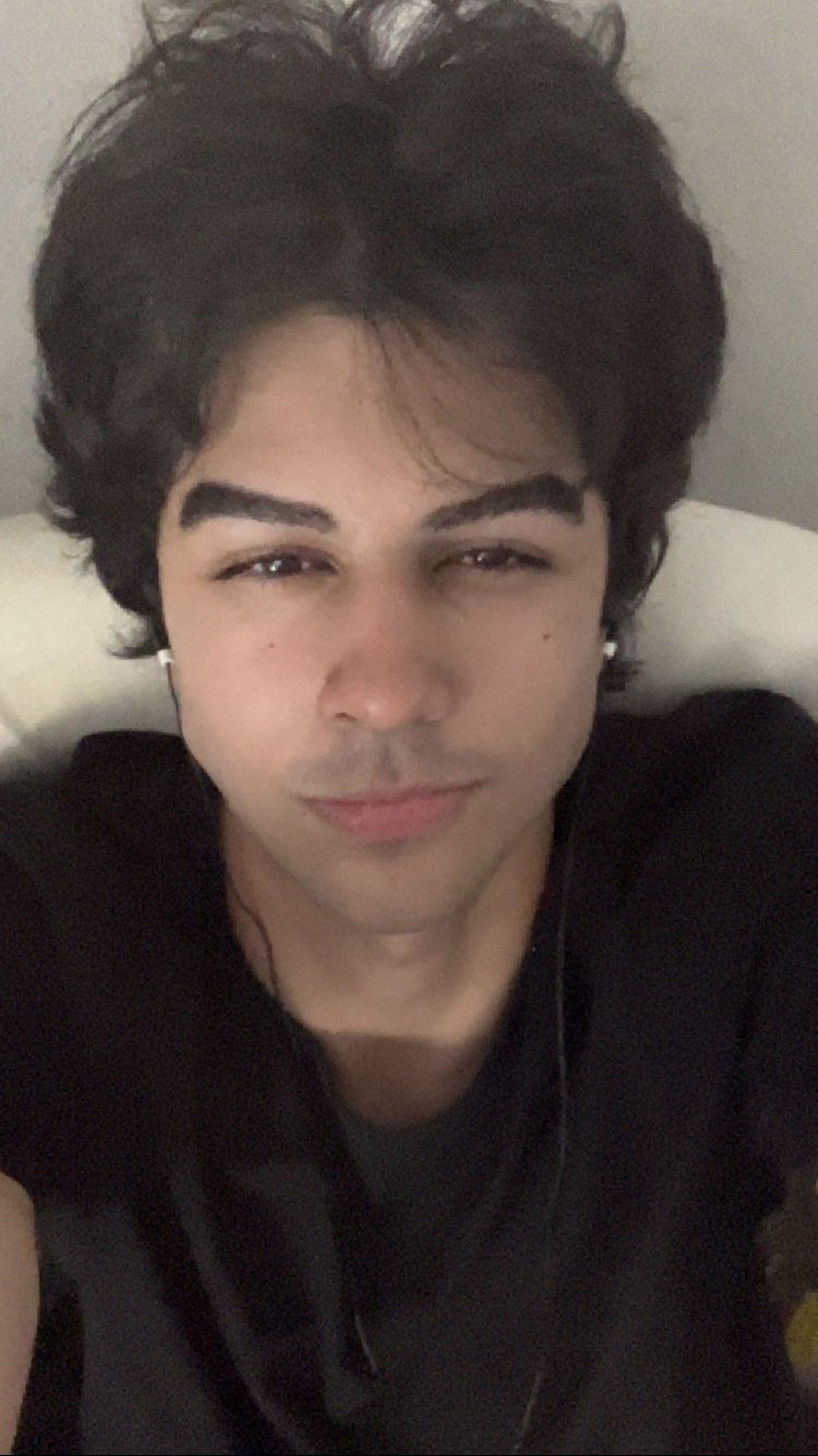 67A4B3D7 3AA2 4FF7 A62B 9F87EE788453