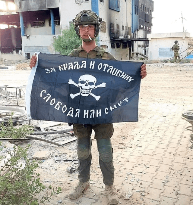 Israeli soldier showing a chetnik flag in gaza why would he v0 pfb5bt0c96xd1